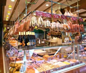 Vue des Halles de Lyon Paul Bocuse